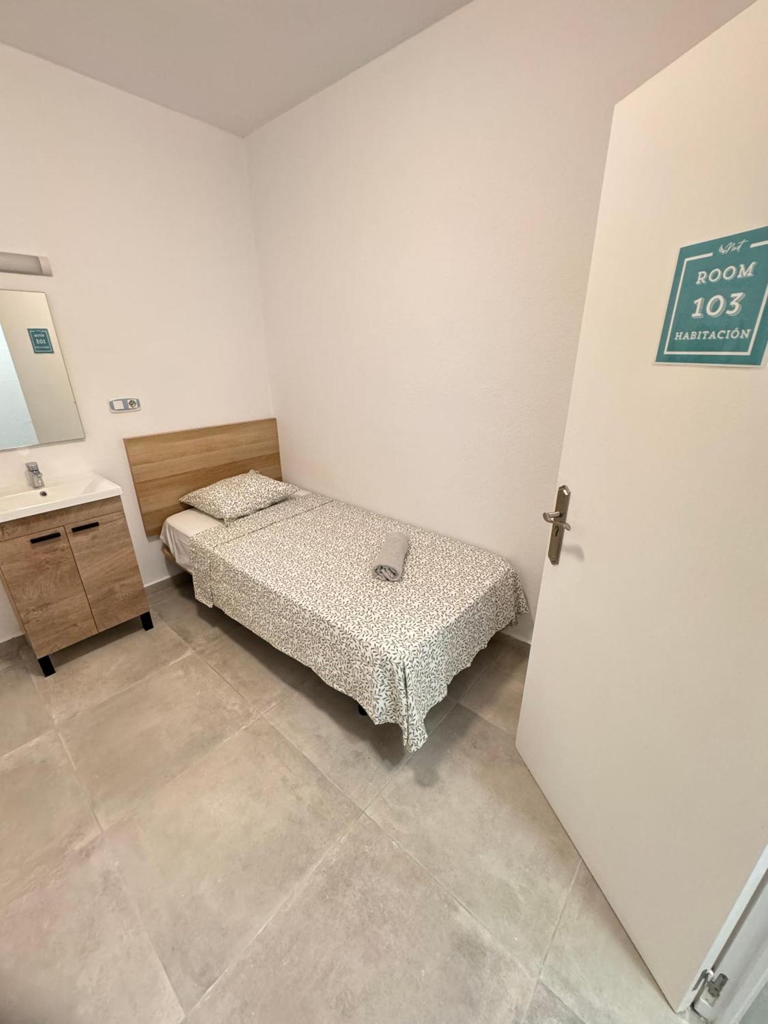 Hostal Cisne Ξενοδοχείο Σαν Αντόνιο Εξωτερικό φωτογραφία
